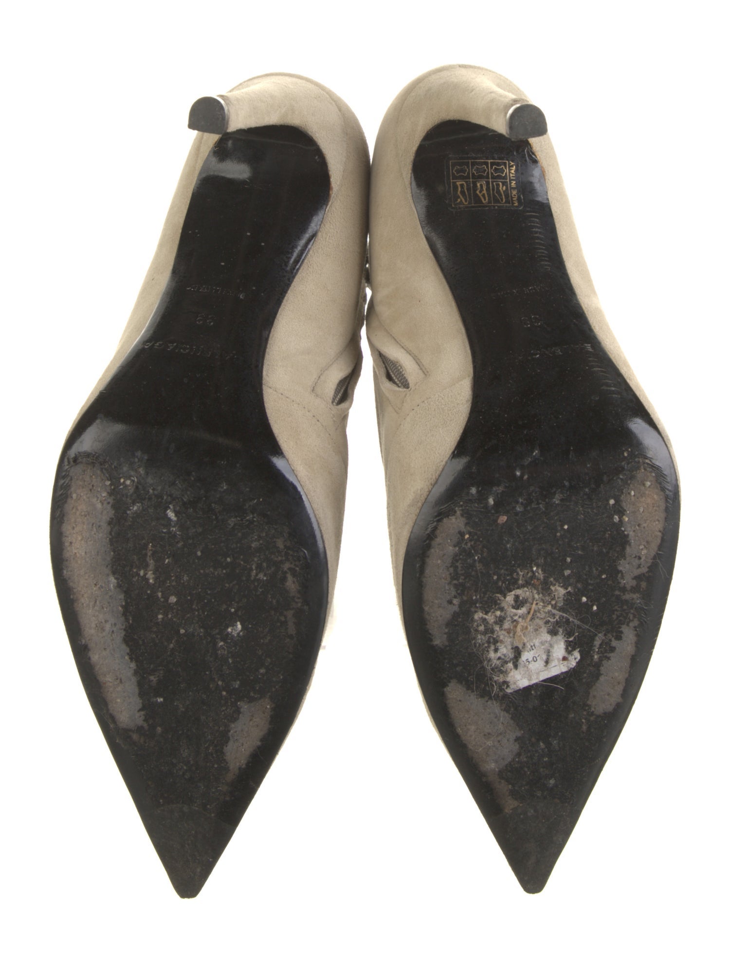 Balenciaga Suede Pumps